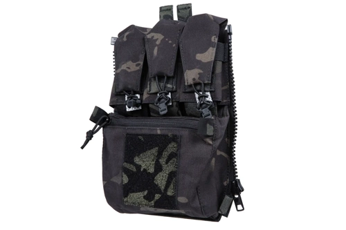 V5 PC assault panel with Wosport MC Black pistol pouches